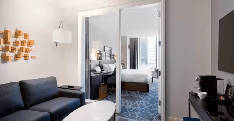 1 King Bed 1 Bedroom Suite